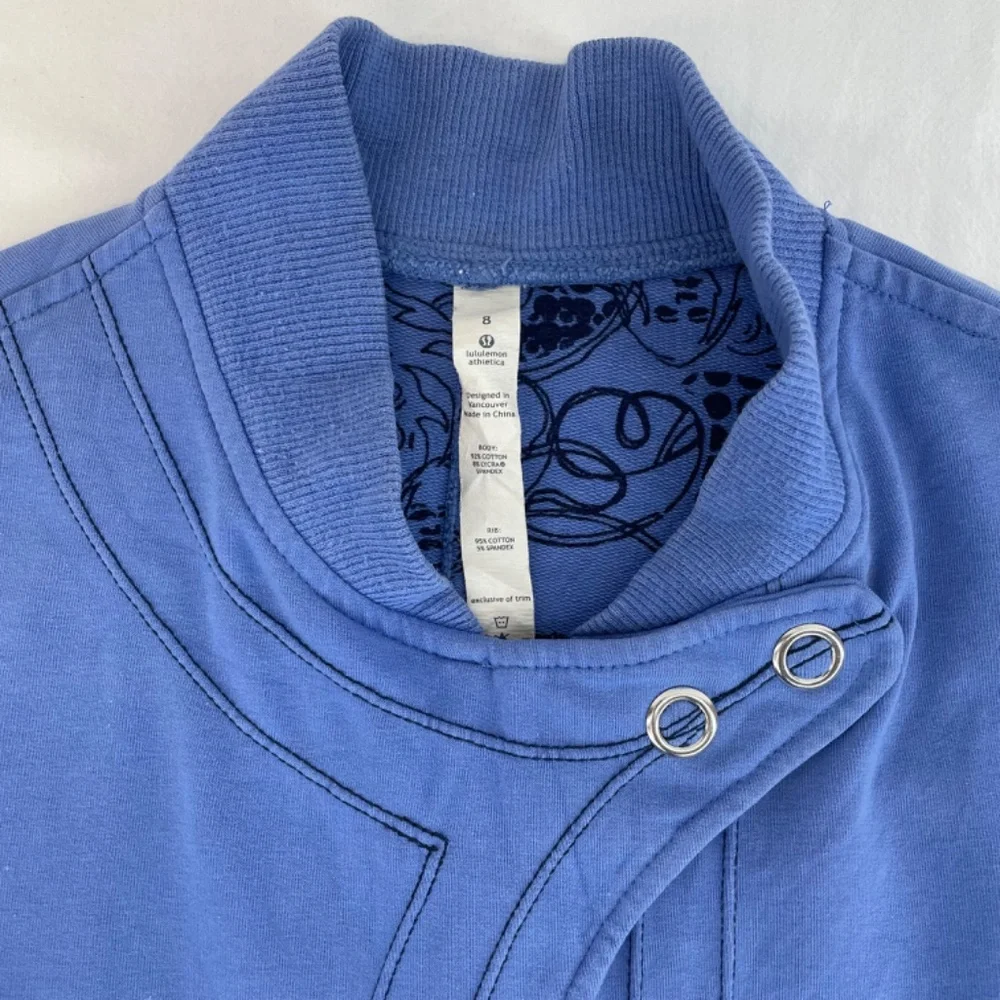 Lululemon Zip Sweater Blue Snap Women 8 VINTAGE - Picture 10 of 16